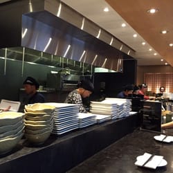 KINKA SUSHI BAR IZAKAYA NORTH YORK - The kitchen !
