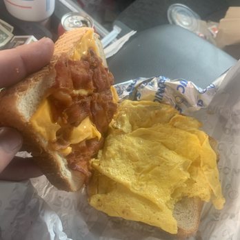 Sonic Drive-In - Wtf ...... won't be back here - Burgers Near Me - Muleshoe, Texas