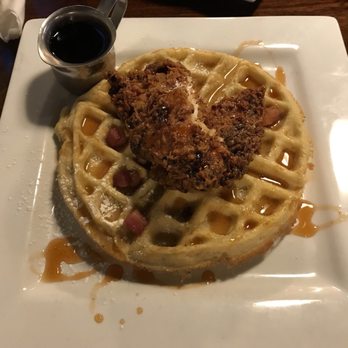 Foundry Kitchen and Bar - Chicken and Waffles - Gastropubs Near Me - Elyria, Ohio