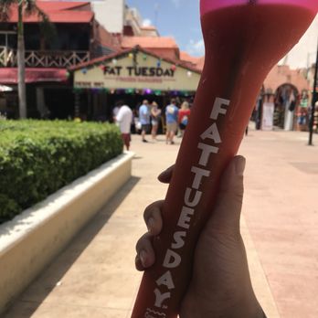 Fat Tuesday Cozumel Centro - Strawberry daiquiri $14.50USD - Bars Near Me - Cozumel, ROO Fat Tuesday Cozumel Centro - Strawberry daiquiri $14.50USD - Bars Near Me - Cozumel, ROO