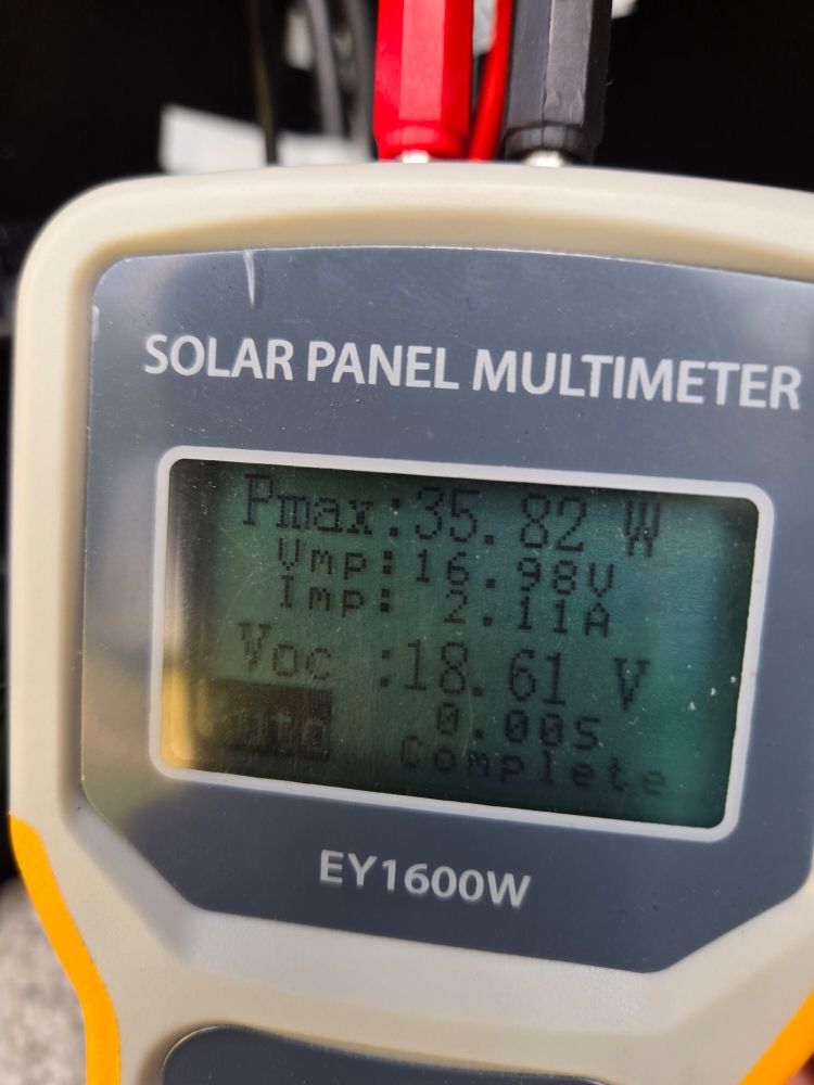 Slide of ET'S Camping & RV