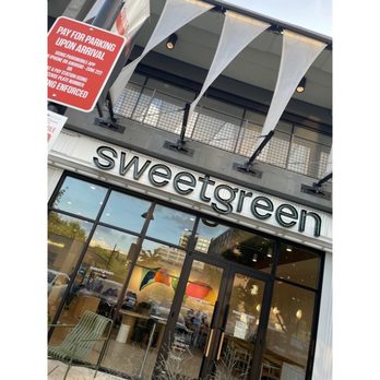 sweetgreen - Healthy Salads, Wraps, and Bowls - Front entrance - Salad Near Me - Atlanta, Georgia