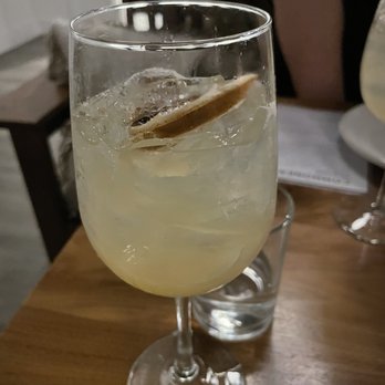 Commoner & Co - Cocktail Bars Near Me - Tucson, Arizona Commoner & Co - Cocktail Bars Near Me - Tucson, Arizona