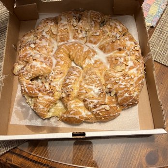 Roy's Pasties and Bakery - a pastry in a box - Bakeries Near Me - Houghton, Michigan Roy's Pasties and Bakery - a pastry in a box - Bakeries Near Me - Houghton, Michigan