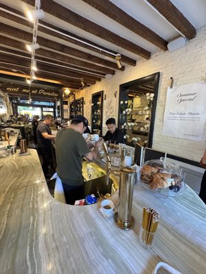 Caffe Paradiso by null