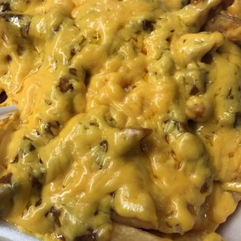 Troy's Drive In #6 - BEST CHILI CHEESE FRIES !!! - Fast Food Near Me - Glendale, California Troy's Drive In #6 - BEST CHILI CHEESE FRIES !!! - Fast Food Near Me - Glendale, California