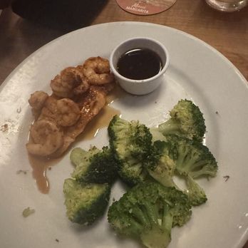 Cheddar's Scratch Kitchen - Grilled Salmon, shrimp and steamed broccoli. - Comfort Food Near Me - Orlando, Florida