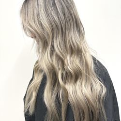 Annie Trang Stylist