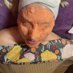Not Your Momma's Bikini Wax & Relaxation Studio - Orange Citrus gel masque!