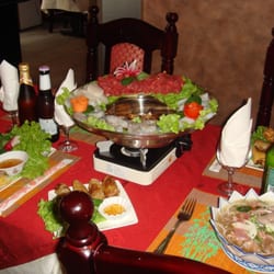 Mien tây - Une table