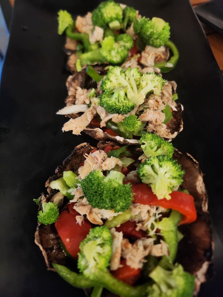 PIZZA GALLERY & GRILL Updated September 2024 269 Photos & 335