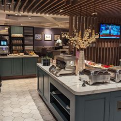 Aspire Lounge