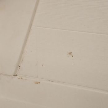 Home2 Suites by Hilton Troy - Stains in the shower, stains on sheets, bed bug - Hotels Near Me - Troy, Alabama Home2 Suites by Hilton Troy - Stains in the shower, stains on sheets, bed bug - Hotels Near Me - Troy, Alabama