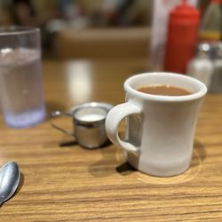 Clark Street Diner - Perfect coffee!