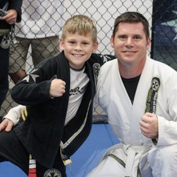 Marcio Cruz Brazilian Jiu Jitsu Academy - Father and Young Son’s BJJ Training Session Is Just Too Awesome.