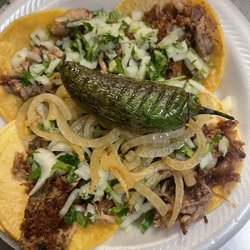 El Gallito Taco Shop - Street Tacos de carne asada and carnitas are so bombb i gotta have em every week!!!