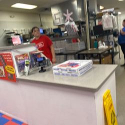Five Star Pizza - Walk in and order - 10 min to pizza