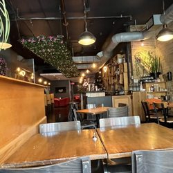 Insomnia Restaurant & Lounge