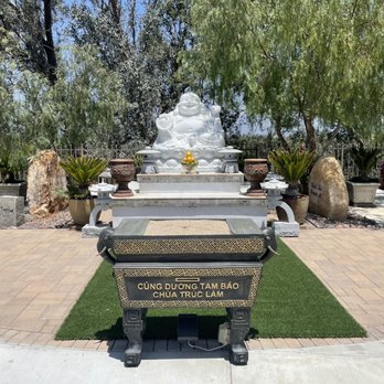 Truc Lam Buddhist Monastery - Buddhist Temples Near Me - Norco, California