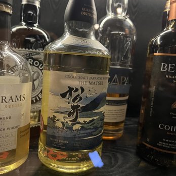Black Rock - Cocktail Bars Near Me - London, XGL