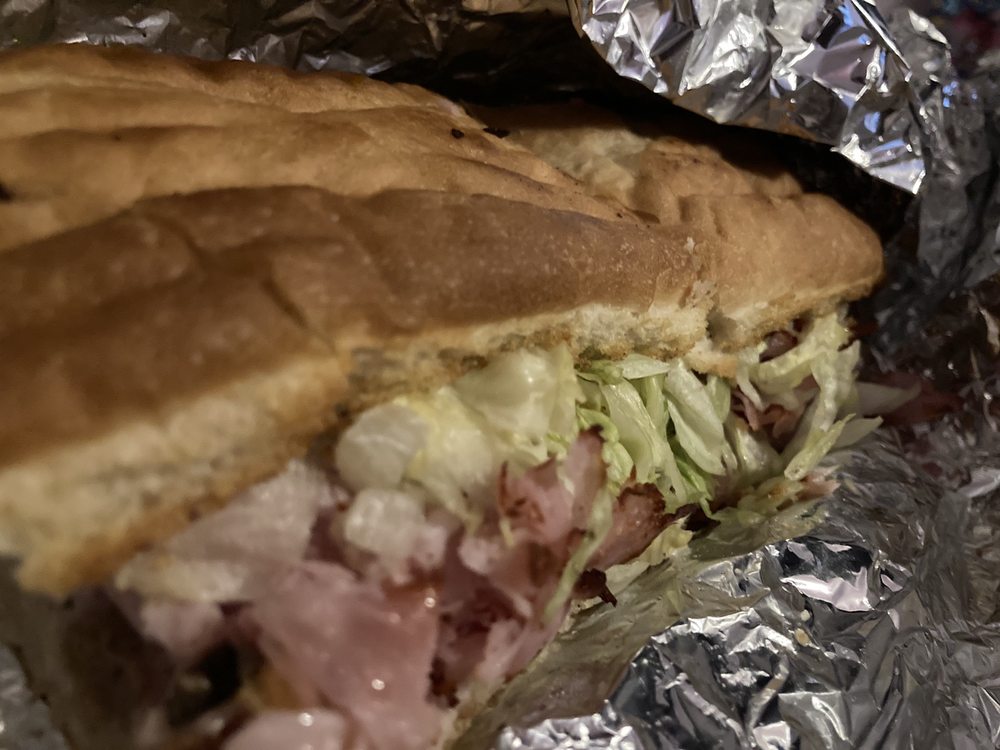 SAMUEL MANCINO’S ITALIAN EATERY 17 Photos & 25 Reviews 3833 Gull Rd