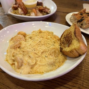 Boudreaux's - Cajun/Creole Near Me - Houston, Texas
