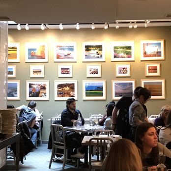 Flex Mussels - inside - Seafood Near Me - New York, New York
