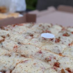 Pizza King - Love that extra cheese