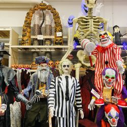 The Home Depot - Halloween.