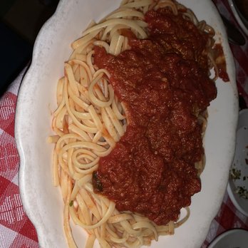 Scotti's Italian Restaurant - Linguine con Diavolo - Italian Near Me - Cincinnati, Ohio Scotti's Italian Restaurant - Linguine con Diavolo - Italian Near Me - Cincinnati, Ohio