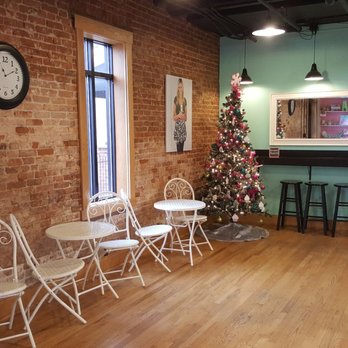 Amy Cakes - Interior - Cupcakes Near Me - Miamisburg, Ohio Amy Cakes - Interior - Cupcakes Near Me - Miamisburg, Ohio