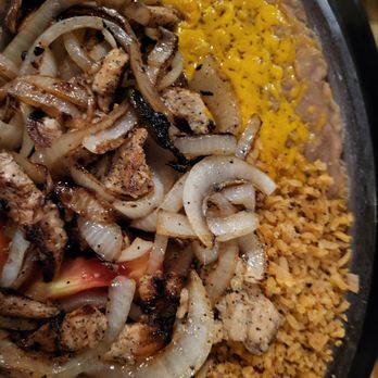 Rosita's Fine Mexican Food - Chicken fajitas without peppers. Not good. - Mexican Near Me - Mesa, Arizona