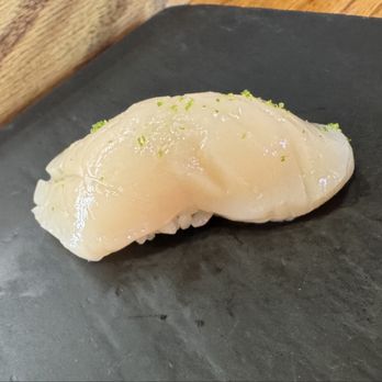 Sushi Lin Brooklyn - Scallop, lime - Sushi Bars Near Me - Brooklyn, New York