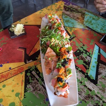 Iza Whiskey & Eats - Sushi Bars Near Me - Carrboro, North Carolina