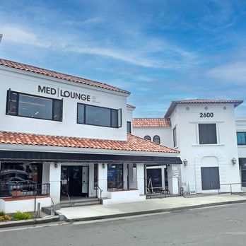 Med Lounge - Med Lounge - Corona Del Mar, exterior - Medical Spas Near Me - Corona Del Mar, California Med Lounge - Med Lounge - Corona Del Mar, exterior - Medical Spas Near Me - Corona Del Mar, California