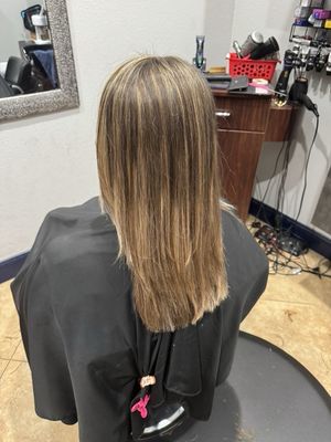 Something Unique Hair Studio by null