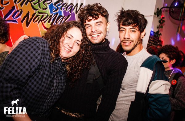 FELIZA GAY & LESBIAN BAR by null