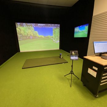 Edwin Watts Golf - CoolClubs Performance Center - Golf Equipment Near Me - Charlotte, North Carolina