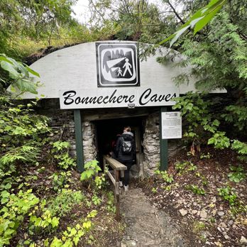 Bonnechere Caves - Entrance - Parks Near Me - Eganville, Ontario Bonnechere Caves - Entrance - Parks Near Me - Eganville, Ontario