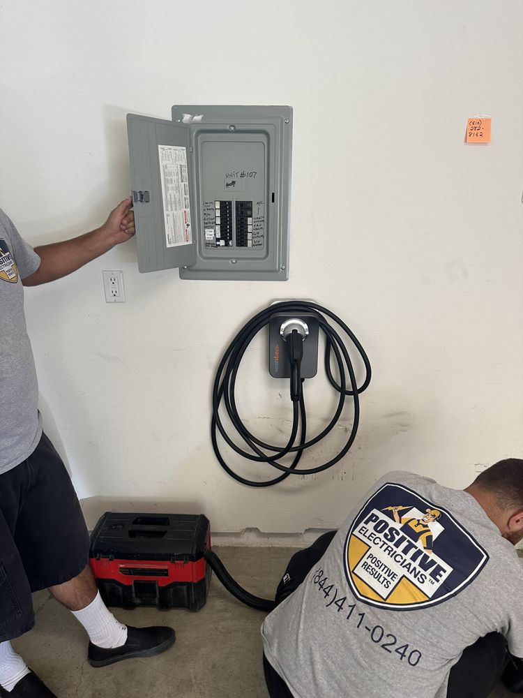 Slide of Positive Electricians