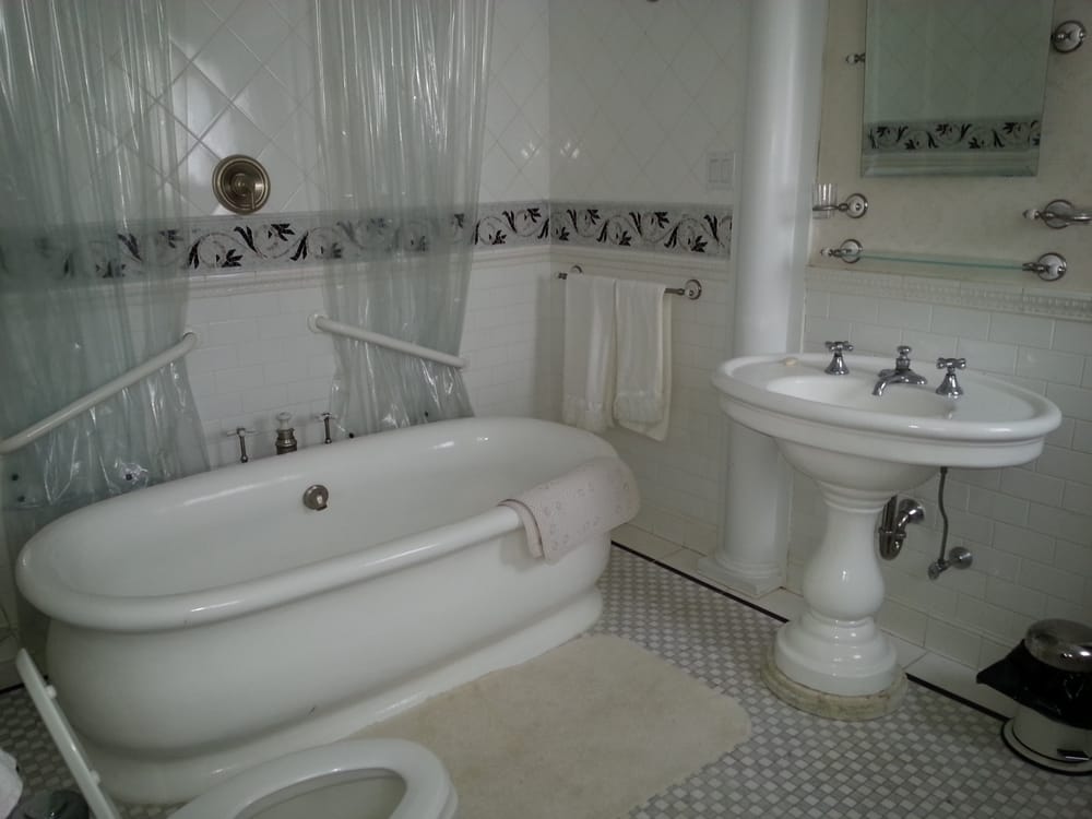 Slide of George Jackson Plumbing