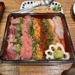 Deluxe kaisen box