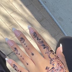 Perfect Brow Threading Place - $20 henna by Urmi