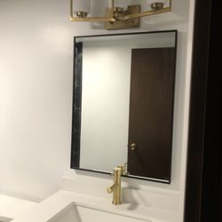 Red Arrow Handyman - Vanity
Mirror
Light