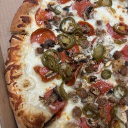 My favorite: 1/2 Alfredo Sauce with pepperoni, Mushroom, sausage and jalapeño 1/2 chicken, bacon bitts and mushrooms My favorite: 1/2 Alfredo Sauce with pepperoni, Mushroom, sausage and jalapeño 1/2 chicken, bacon bitts and mushrooms