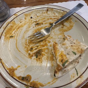 Little India - Butter chicken and garlic naan - almost licked my plate! - Indian Near Me - American Fork, Utah