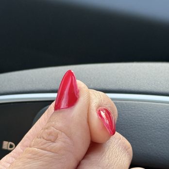 Bloom Nails - Nail Salons Near Me - Los Angeles, California