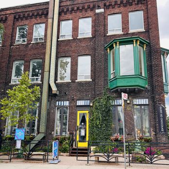 Quest Xo Chocolate - Chocolatiers & Shops Near Me - Toronto, Ontario Quest Xo Chocolate - Chocolatiers & Shops Near Me - Toronto, Ontario