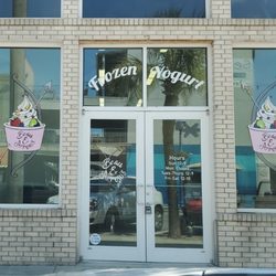 Beau & Arrow’s Frozen Yogurt - Beau & Arrow's Frozen Yogurt