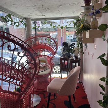 Tea at 1024 - Ambiance - Tea Rooms Near Me - Honolulu, Hawaii